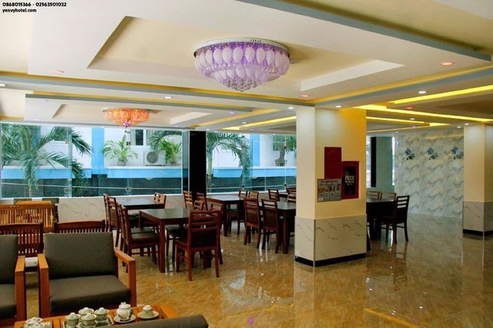 Imagen del bar/restaurante del Hotel Yen Vy 04 Luxury, Quy Nhon. Foto 5