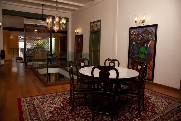Imagen de los interiores del Hotel Yeng Keng. Foto 12