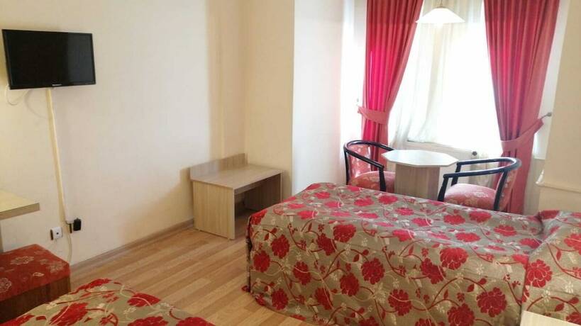 Imagen de la habitación del Hotel Yeni Yukseller Otel. Foto 9