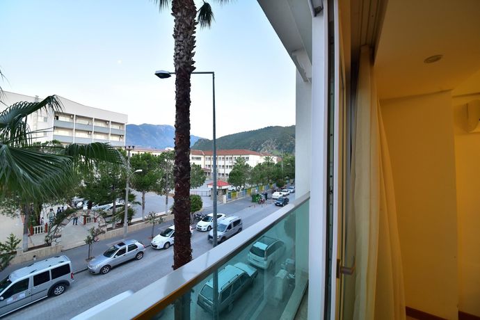Imagen de la habitación del Hotel Yeniceri City. Foto 4