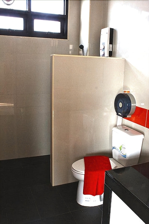 Imagen de la habitación del Hotel Yenjit Resort. Foto 19