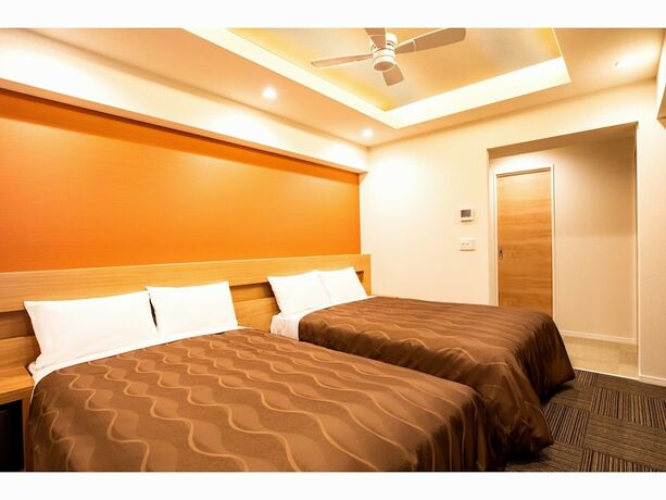 Imagen de la habitación del Hotel Yenn's Marina Inn Mercy. Foto 24