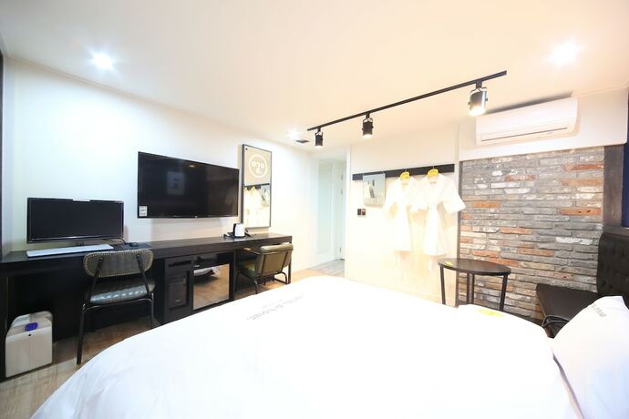Imagen de la habitación del Hotel Yeogiuhtte Gwangju Baek Un. Foto 16