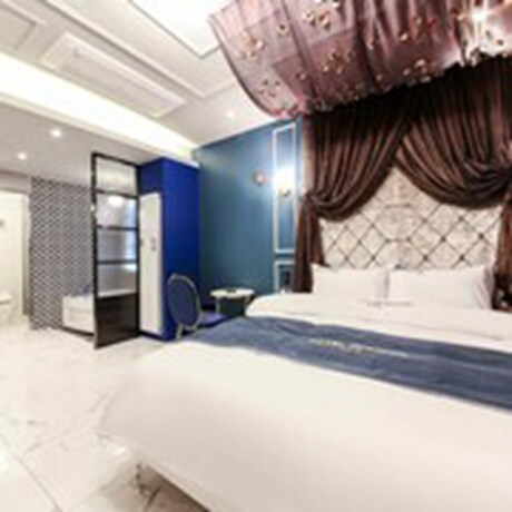 Imagen de la habitación del Hotel Yeogiuhtte Gwangyang. Foto 23