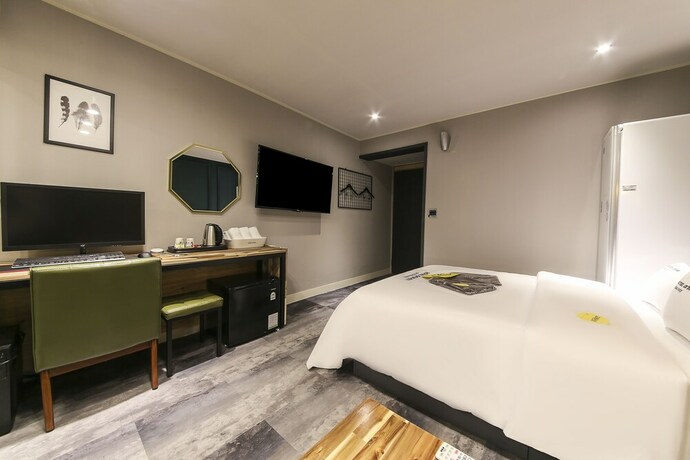 Imagen de la habitación del Hotel Yeogiuhtte Suncheon Jorye. Foto 20