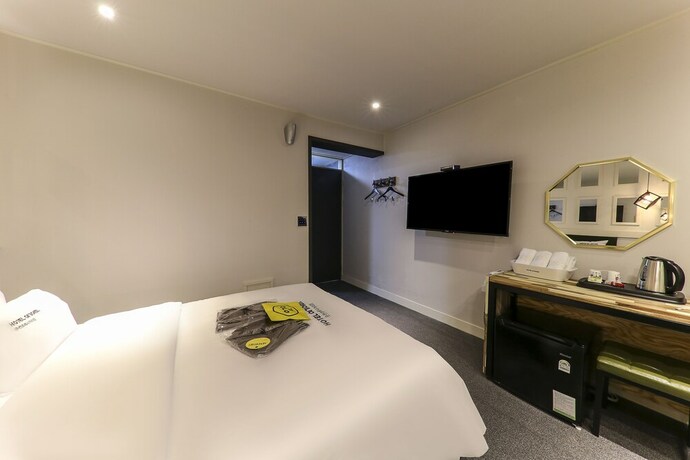 Imagen de la habitación del Hotel Yeogiuhtte Suncheon Jorye. Foto 23