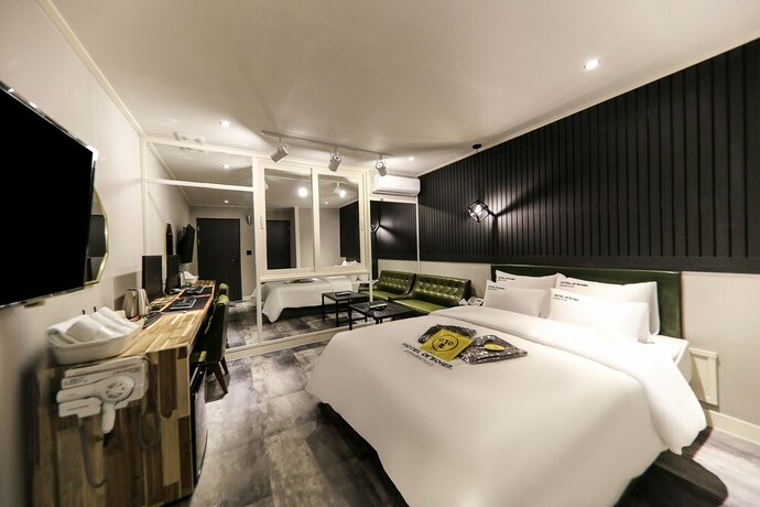 Imagen de la habitación del Hotel Yeogiuhtte Suncheon Jorye. Foto 26