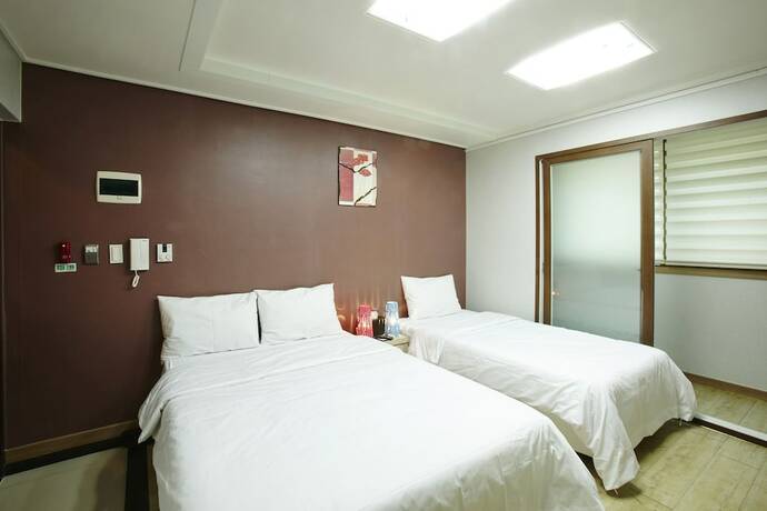 Imagen de la habitación del Hotel Yeongdeungpo Vip. Foto 22