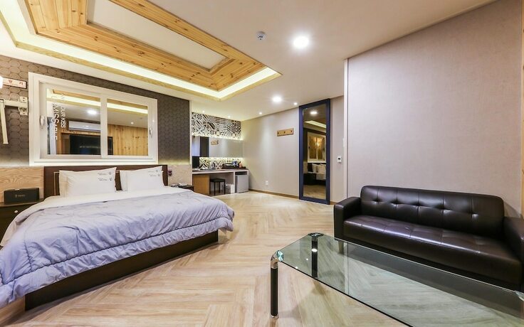 Imagen de la habitación del Hotel Yeongdong Call Self Check-in Motel. Foto 16