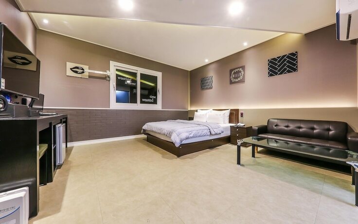 Imagen de la habitación del Hotel Yeongdong Call Self Check-in Motel. Foto 17