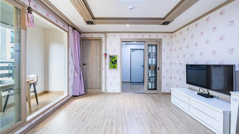 Imagen de la habitación del Hotel Yeongheungdo J Pension. Foto 12