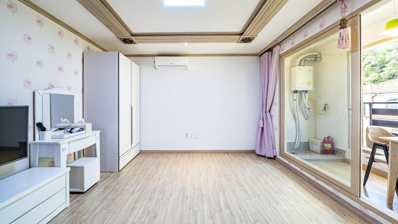 Imagen general del Hotel Yeongheungdo J Pension. Foto 9