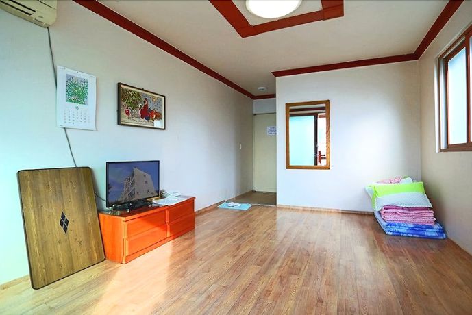 Imagen de la habitación del Hotel Yeongheungdo Seayard Pension. Foto 4