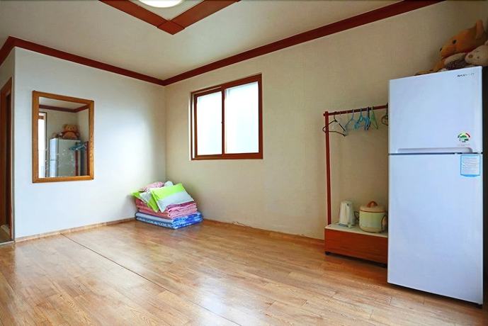 Imagen de la habitación del Hotel Yeongheungdo Seayard Pension. Foto 10