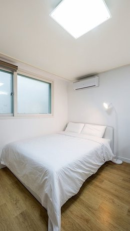 Imagen de la habitación del Hotel Yeongheungdo Sun Pension. Foto 9