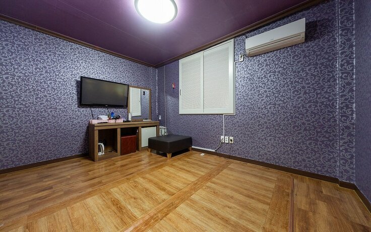 Imagen de la habitación del Hotel Yeongju E. Foto 9