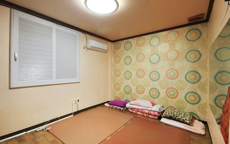 Imagen de la habitación del Hotel Yeongju E. Foto 12