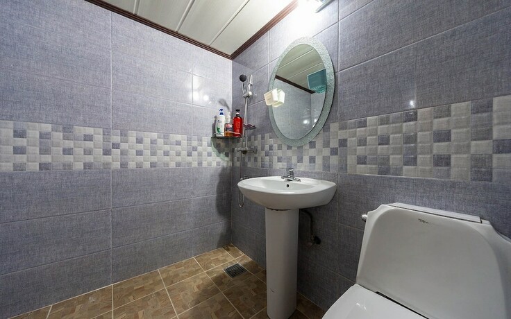 Imagen general del Hotel Yeongju E. Foto 7