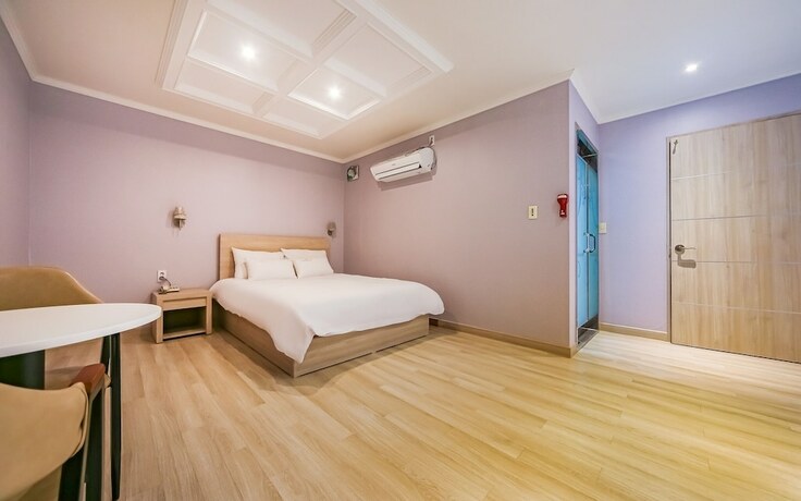 Imagen de la habitación del Hotel Yeongju Wiz. Foto 14
