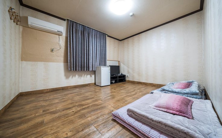 Imagen de la habitación del Hotel Yeongwol Cheongryeong Motel. Foto 6