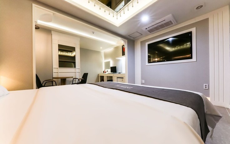 Imagen de la habitación del Hotel Yeonsan Golden Time Motel. Foto 8