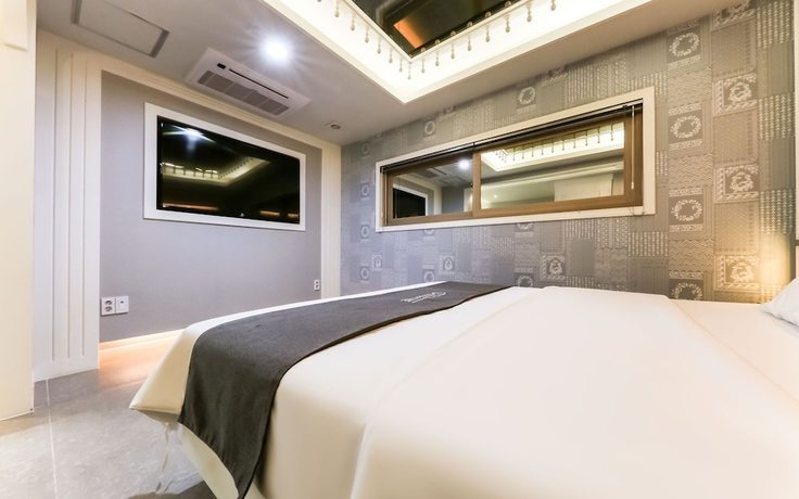 Imagen de la habitación del Hotel Yeonsan Golden Time Motel. Foto 13