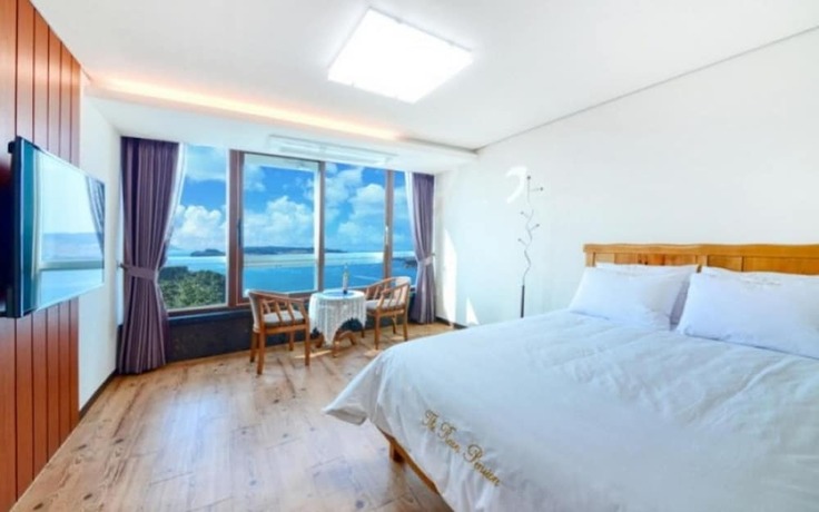 Imagen de la habitación del Hotel Yeosu The Raon Pension. Foto 12