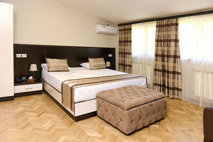 Imagen de la habitación del Hotel Yerevan Boutique. Foto 7