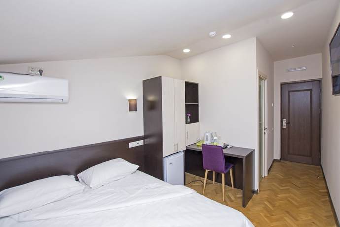 Imagen de la habitación del Hotel Yerevan Boutique. Foto 8