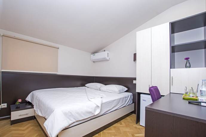Imagen de la habitación del Hotel Yerevan Boutique. Foto 10