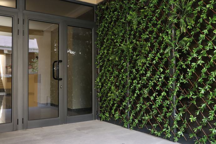 Imagen de los exteriores del Hotel Yerevan Centre. Foto 18