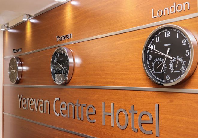 Imagen de los interiores del Hotel Yerevan Centre. Foto 20
