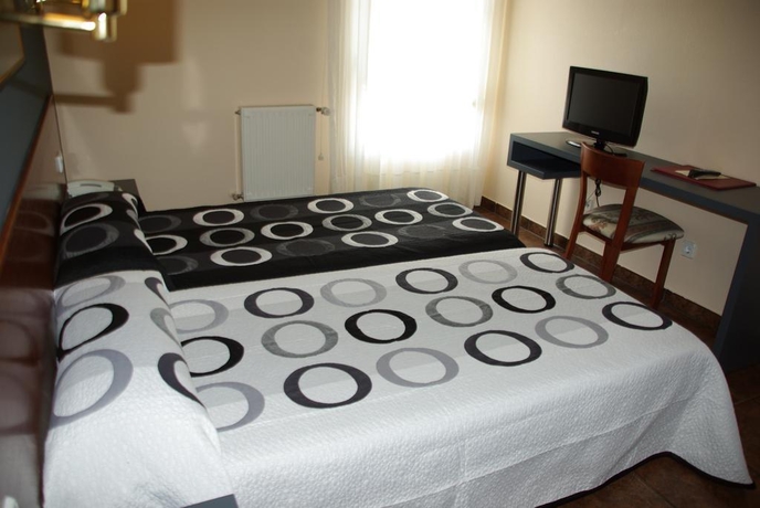 Imagen general del Hotel Yerri. Foto 9