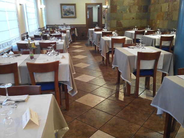 Imagen general del Hotel Yerri. Foto 10