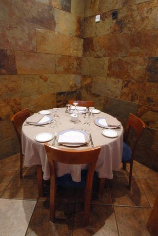 Imagen general del Hotel Yerri. Foto 12