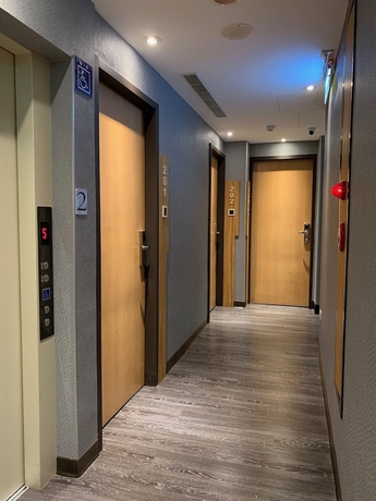 Imagen de los interiores del Hotel Yes Inn Taipei. Foto 17