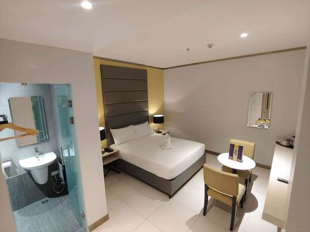 Imagen de la habitación del Hotel Yes San Ildefonso Bulacan. Foto 13
