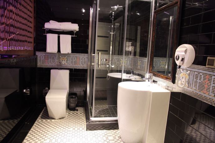 Imagen de la habitación del Hotel Yes Shanghai. Foto 11
