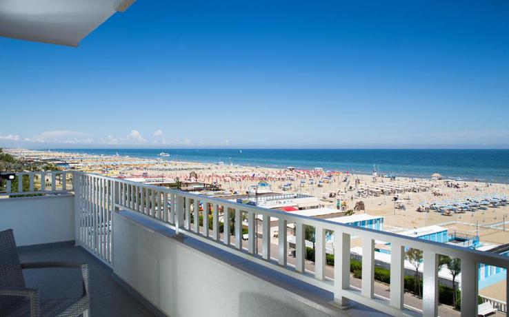 Imagen general del Hotel Yes Touring. Foto 19