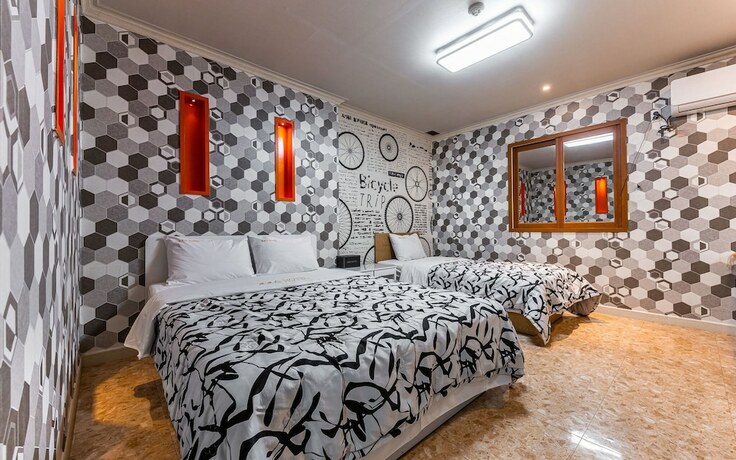 Imagen de la habitación del Hotel Yesan Bobos. Foto 18