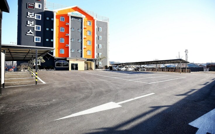 Imagen general del Hotel Yesan Bobos. Foto 8