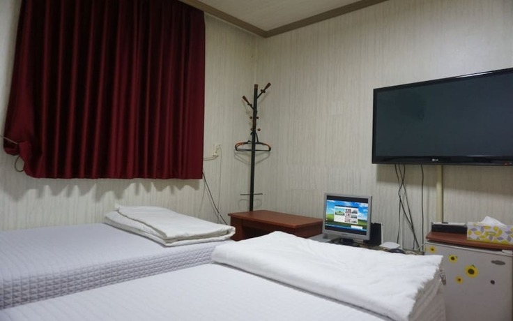 Imagen de la habitación del Hotel Yesan Grand Motel. Foto 11