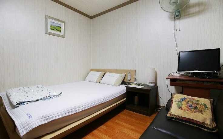 Imagen de la habitación del Hotel Yesan Grand Motel. Foto 17