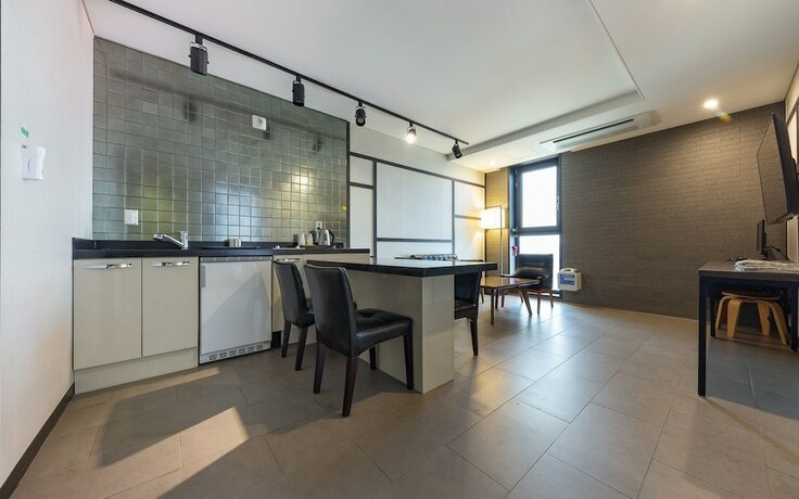 Imagen de la habitación del Hotel Yesan Jaja. Foto 19