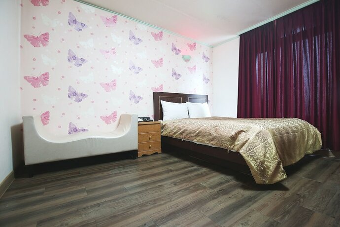 Imagen de la habitación del Hotel Yesan Lanos. Foto 10