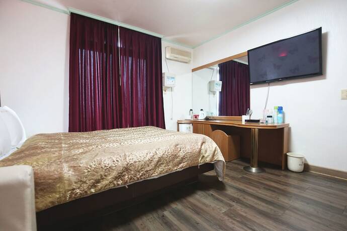 Imagen de la habitación del Hotel Yesan Lanos. Foto 11