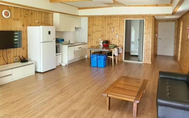 Imagen de la habitación del Hotel Yesan Sanmaru Pension. Foto 18