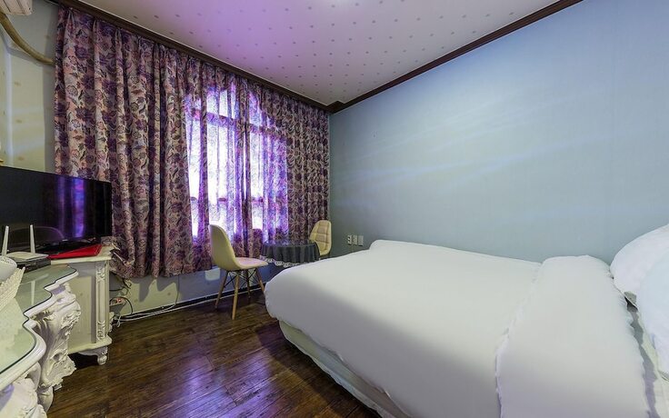 Imagen de la habitación del Hotel Yesan Shinwon Parktel. Foto 10