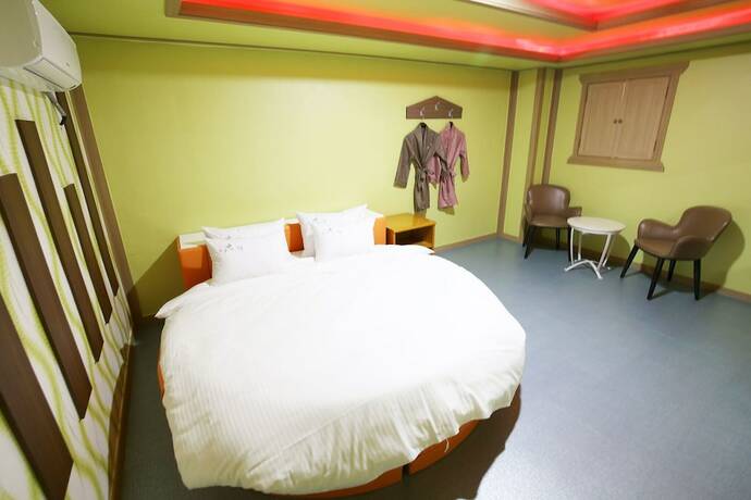 Imagen general del Hotel Yesan Spatel. Foto 12