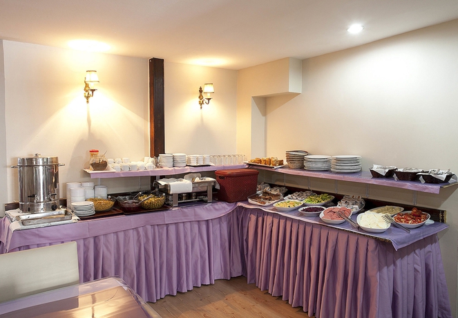 Imagen del bar/restaurante del Hotel Yesilpark. Foto 3